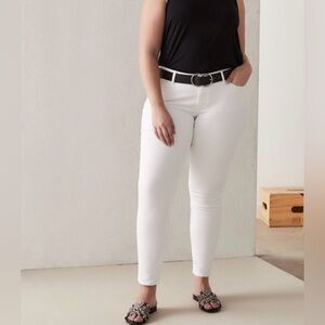 Levi's 711 Skinny White Ankle Jeans Size 18 W